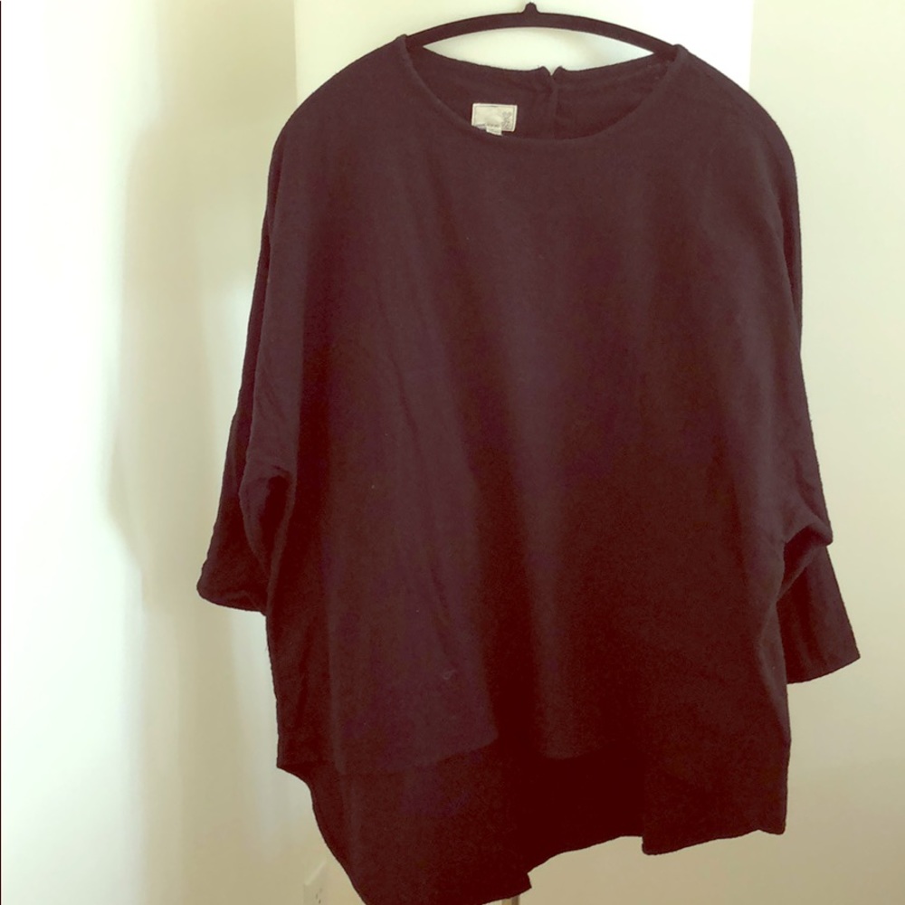 Black urban outfitters top